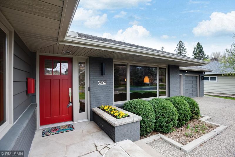 6905 Cornelia Dr, Edina, MN 55435