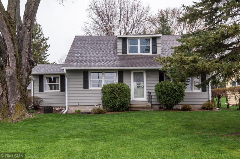 303 Frontage Rd NE, Byron, MN 55920