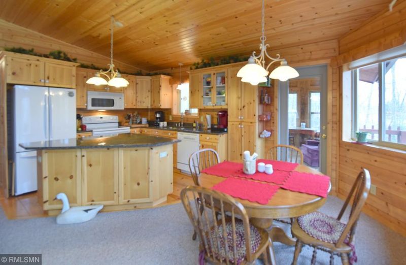 22125 Whitetail Dr, Emily, MN 56447