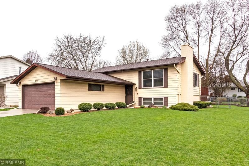 3927 15th Ave NW, Rochester, MN 55901