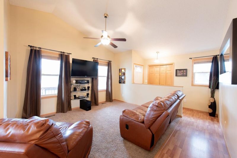 735 Smith Ave S, Saint Paul, MN 55107