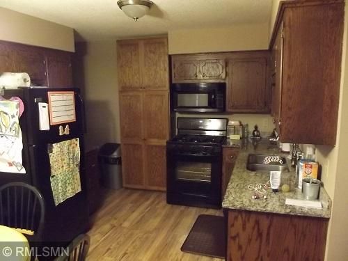 414850 Yates Ave N, Robbinsdale, MN 55422
