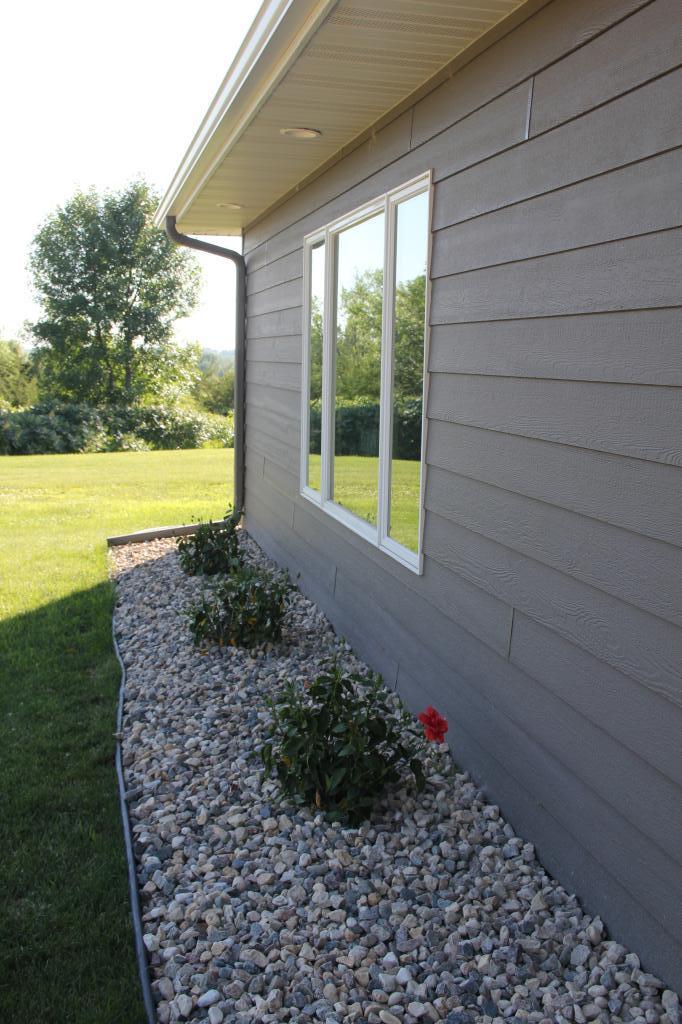 900 Oak Ave, Ortonville, MN 56278