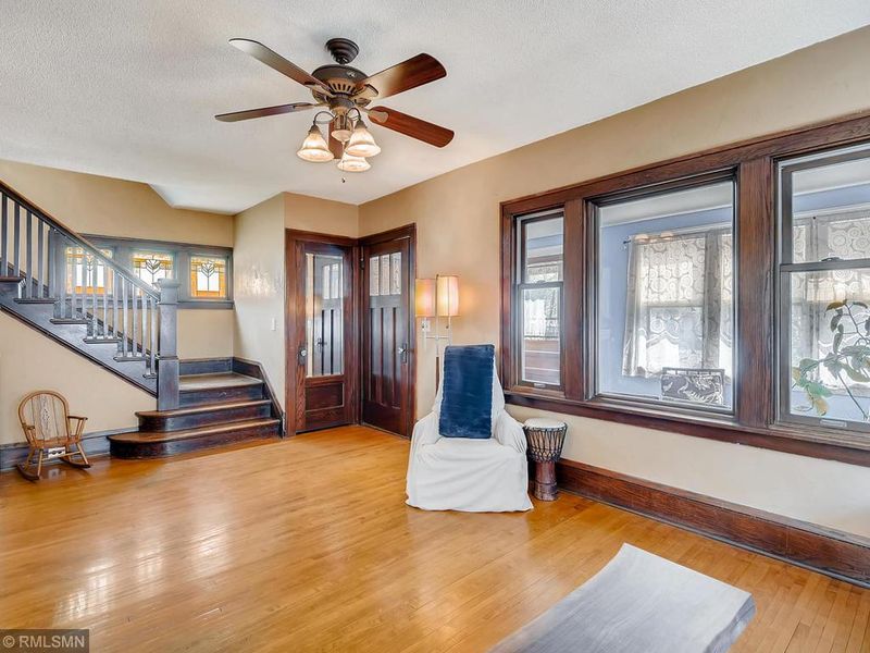 4036 Cedar Ave S, Minneapolis, MN 55407