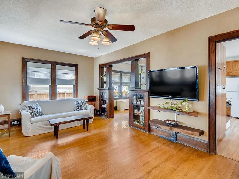 4036 Cedar Ave S, Minneapolis, MN 55407