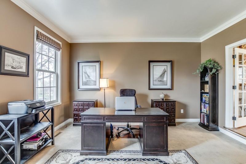 7680 Somerset Rd, Woodbury, MN 55125