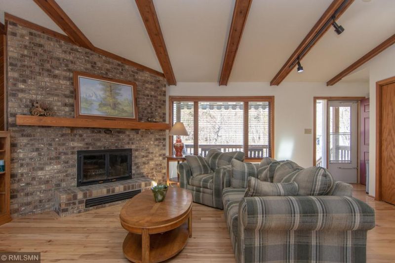 30456 N Lakeview Dr, Breezy Point, MN 56472