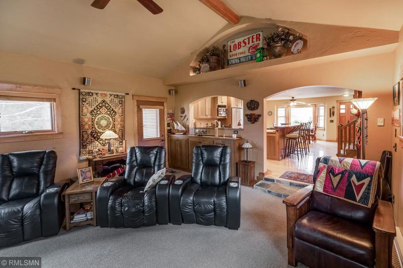 8354 Red Pine Cir, Baxter, MN 56425