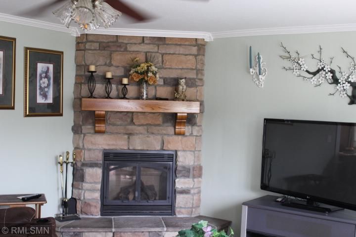 856 E 5th St, Winona, MN 55987