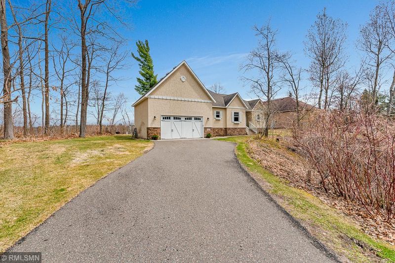 8222 Gullwood Rd, Nisswa, MN 56468
