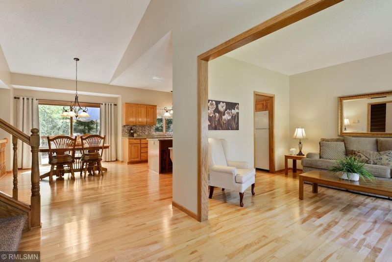 9263 Harpers Ct NE, Blaine, MN 55449