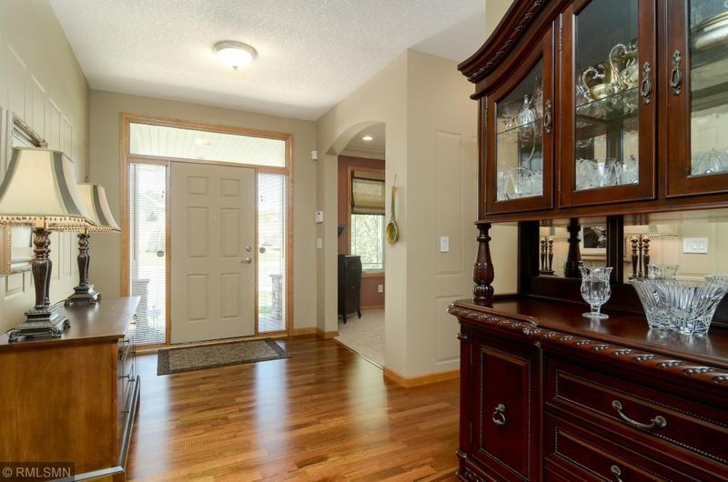 19365 Zumbro Ct NW, Elk River, MN 55330