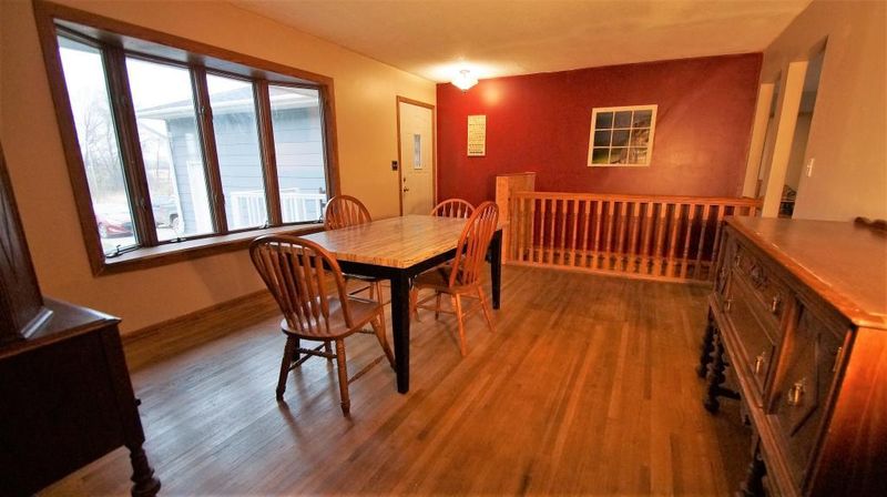 9266 325th Ave NE, Harris, MN 55032