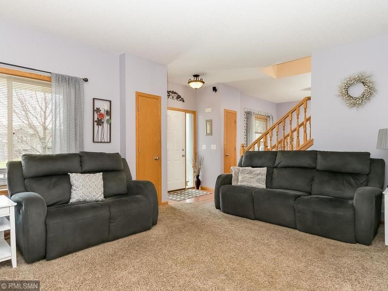 4573 232nd Ln NW, Saint Francis, MN 55070