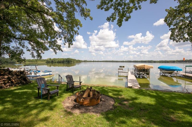 7075 100th Ave SE, Clear Lake, MN 55319