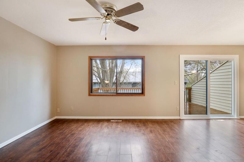 3617 York Dr, Woodbury, MN 55125