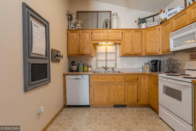 12686 3rd Ave N, Zimmerman, MN 55398