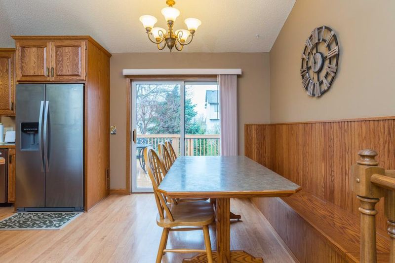 8680 Joliet Ave S, Cottage Grove, MN 55016