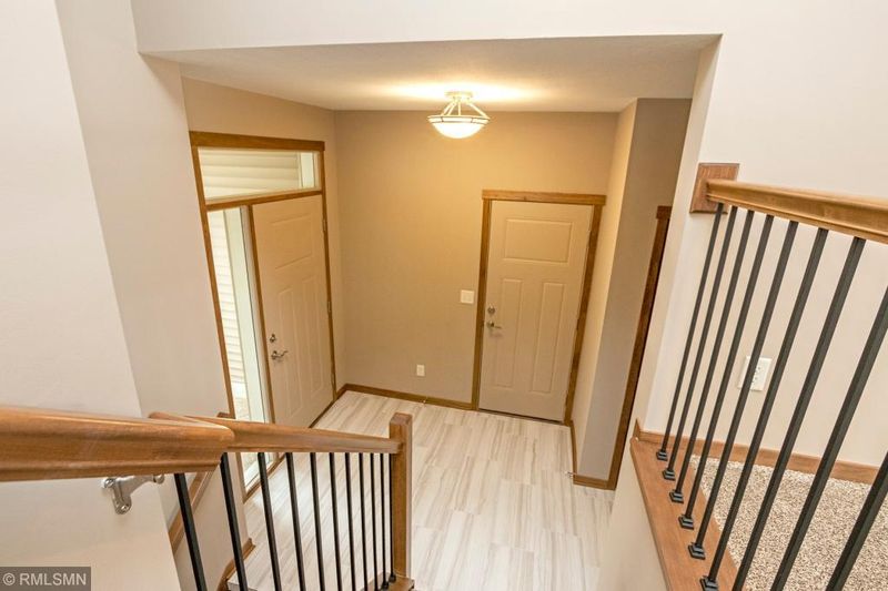 6655 Clarkia Dr NW, Rochester, MN 55901