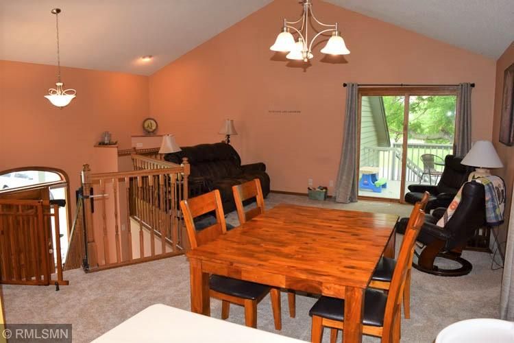 417 Rucks Farm Rd, Delano, MN 55328