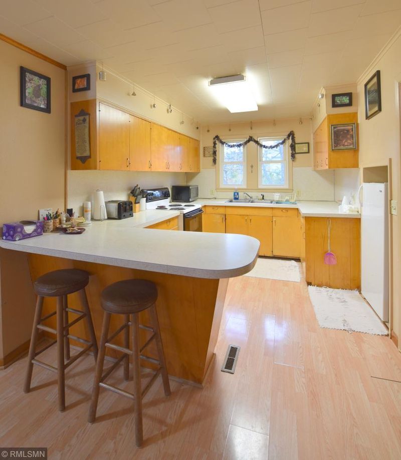 255 Marie Ave SE, Akeley, MN 56433