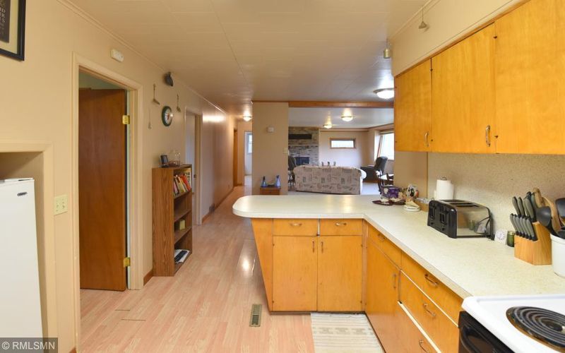 255 Marie Ave SE, Akeley, MN 56433