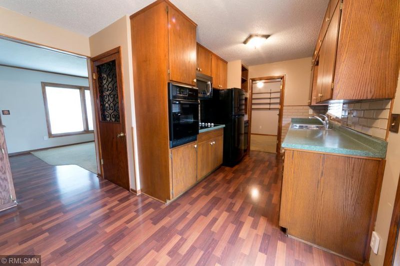 1510 28th St NW, Rochester, MN 55901