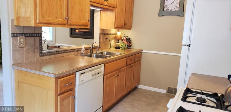 8010 Stevens Ave S, Bloomington, MN 55420