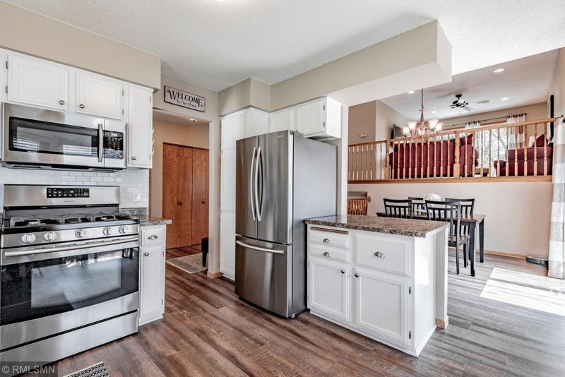 3612 Falcon Way, Eagan, MN 55123