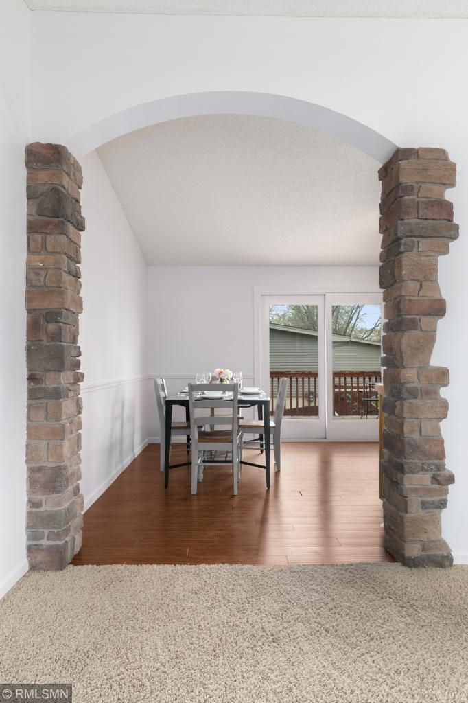 8033 Edgewood Ave N, Brooklyn Park, MN 55445