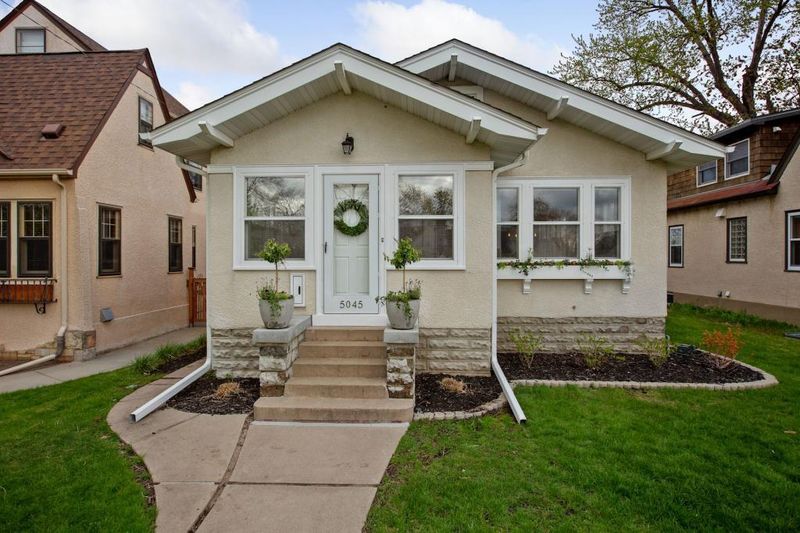 5045 13th Ave S, Minneapolis, MN 55417