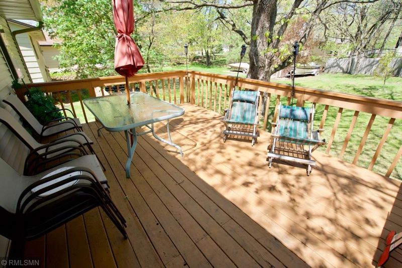 12865 6th Ave N, Zimmerman, MN 55398