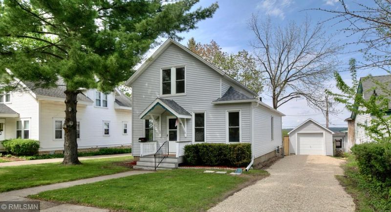 1310 W 4th St, Red Wing, MN 55066