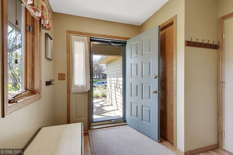 205 Egret Ln, Lino Lakes, MN 55014