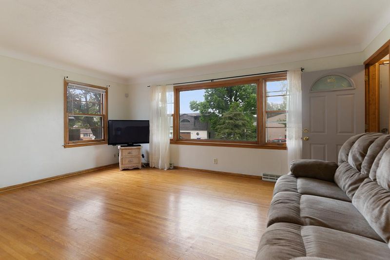 1470 Nevada Ave E, Saint Paul, MN 55106