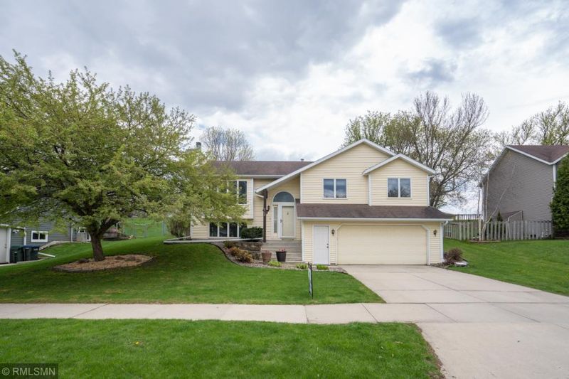 4508 3rd St NW, Rochester, MN 55901