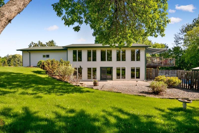 9056 Kimball Ave NW, Annandale, MN 55302