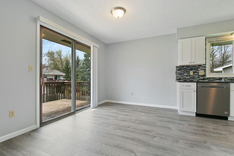 8219 Vincent Ave N, Brooklyn Park, MN 55444