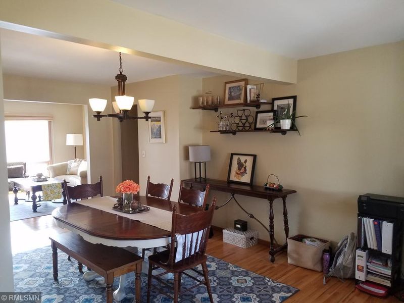 1420 Jordan Ave S, Saint Louis Park, MN 55426