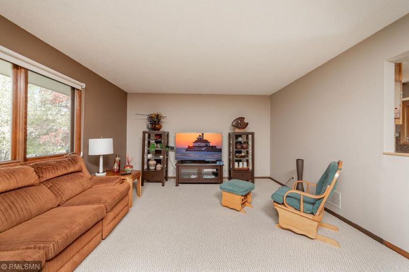 1317 Independence Ave N, Champlin, MN 55316