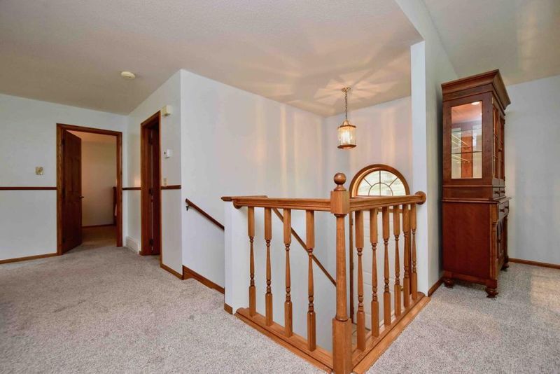122 Jederman Dr, Winona, MN 55987