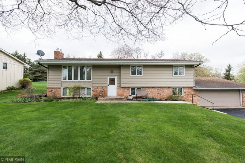 13404 Xerxes Ave S, Burnsville, MN 55337