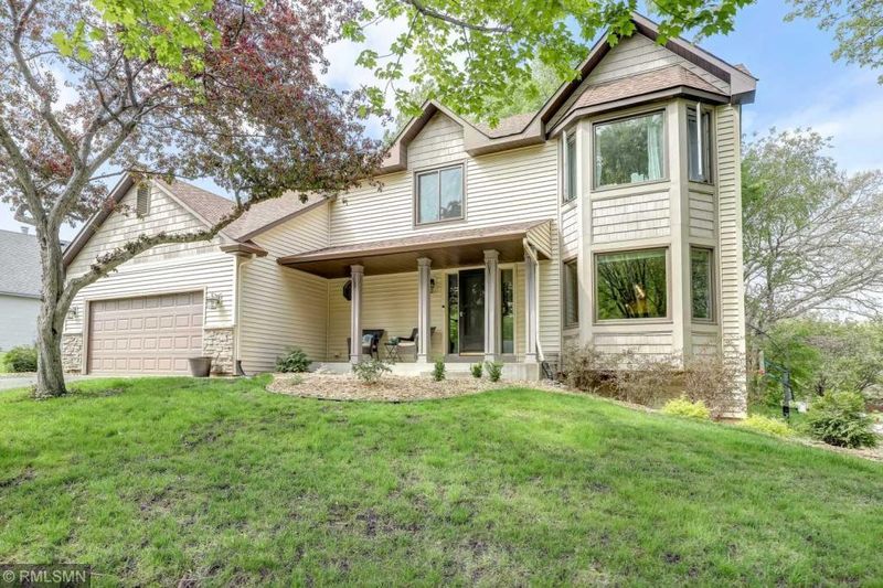 12758 Diamond Pa, Apple Valley, MN 55124