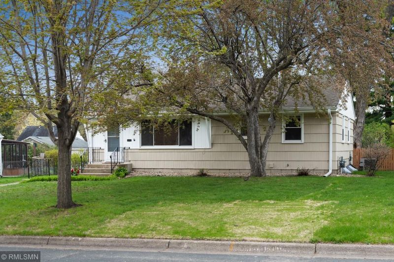 2901 W 71st St, Richfield, MN 55423