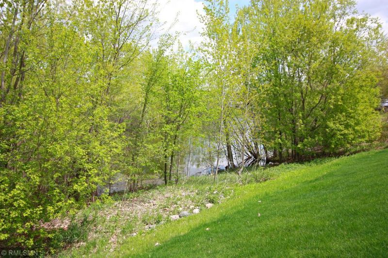 1025 Falcon Way, Jordan, MN 55352