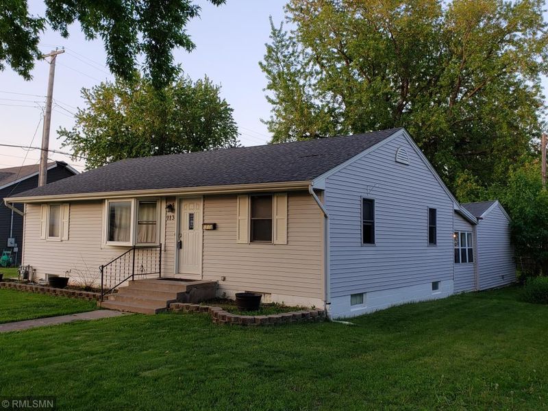 113 5th St, Farmington, MN 55024