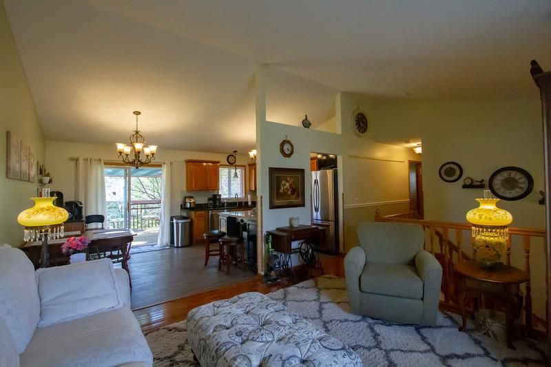 1369 Vixen Ln, Delano, MN 55328