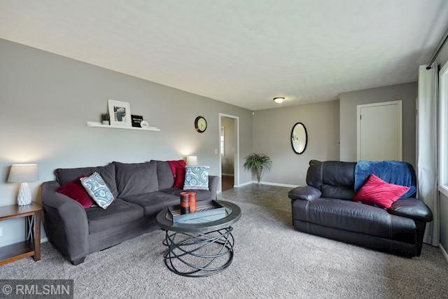 3240 Xenia Ave N, Crystal, MN 55422
