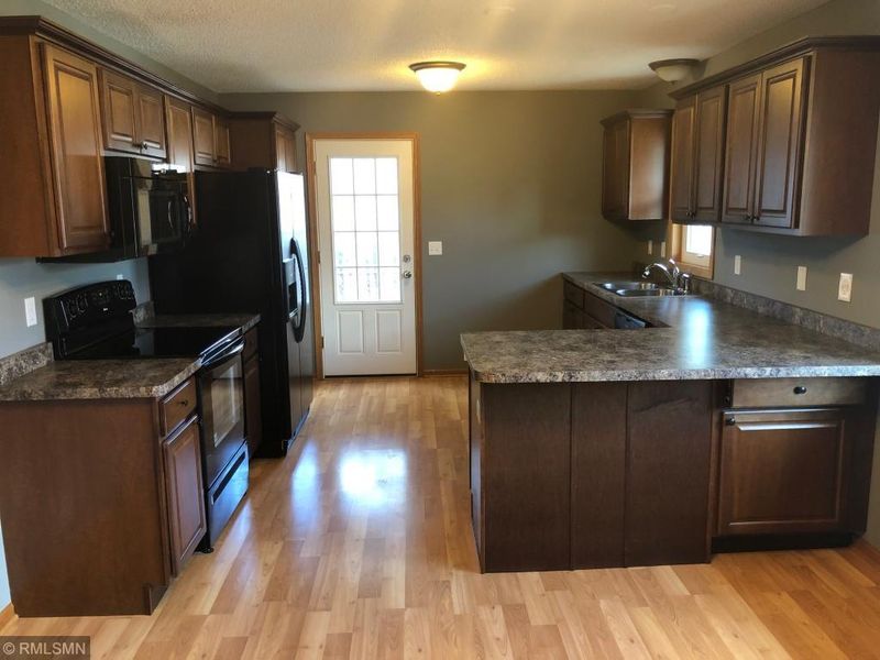 11809 Bittersweet St NW, Coon Rapids, MN 55433