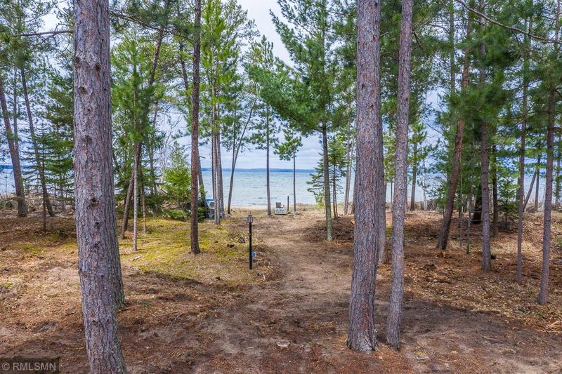 27497 Pelican Lake Rd, Merrifield, MN 56465